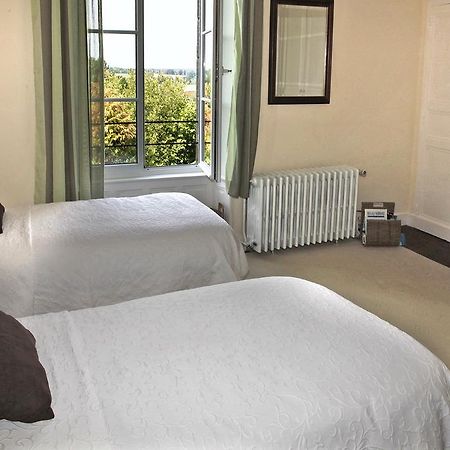 乐普莱斯拜特利住宿加早餐旅馆 Saint-Bomer-les-Forges 外观 照片